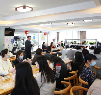 20220308-公司工會組織開展“遇見美麗、多彩生活”國際勞動婦女節主題活動 (1).JPG