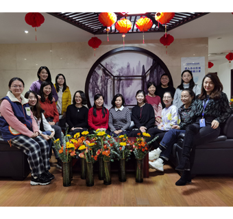 20210305-天津分公司-楊揚-天津分公司工會組織開展 “魅力巾幗 花漾生活”花卉鑒賞及藝術插花活動.jpg